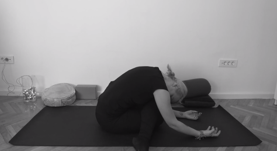 37 minutna yin joga za otvaranje trupa