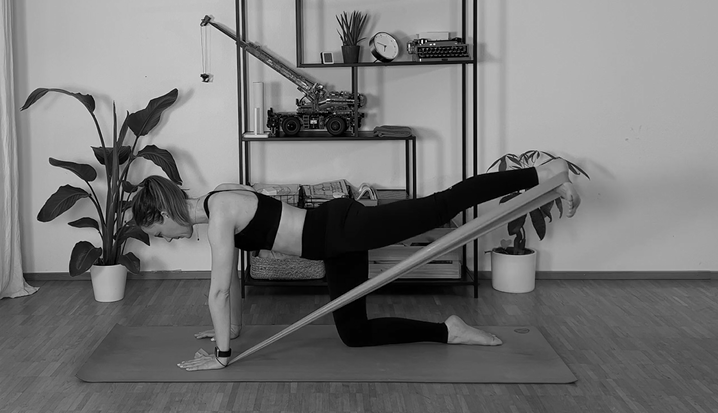 25 Minutni Pilates Sa Trakom Za Cijelo Tijelo